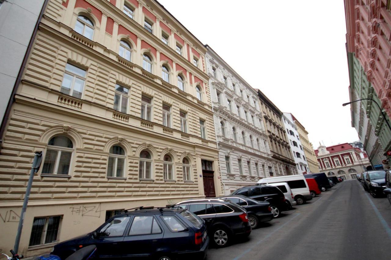 Vikroria - Hálkova 5 Apartmán